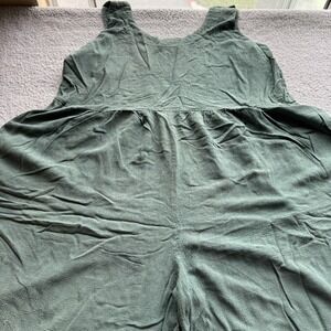 Christy‎ Allen Sleeveless Tank Top Green Women's One Size Fits All Romper Style